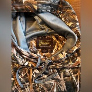 Men’s Gamehide Sweatshirt size Large